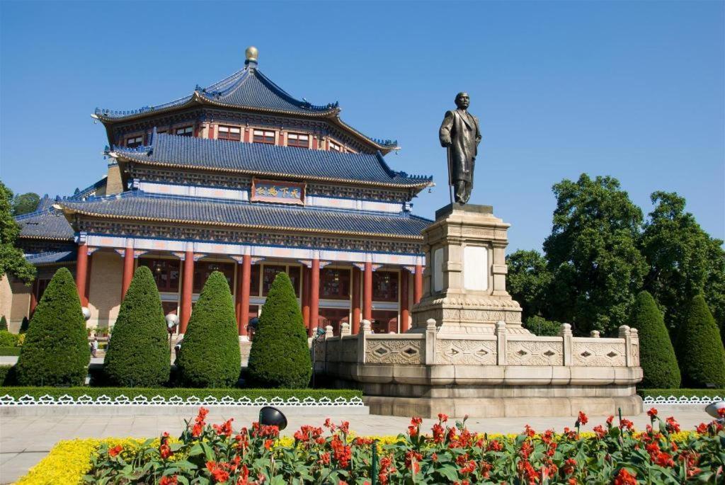 Grand Villa hotel Guangzhou Exteriör bild