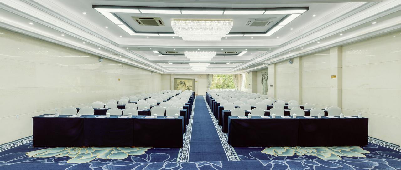 Grand Villa hotel Guangzhou Exteriör bild