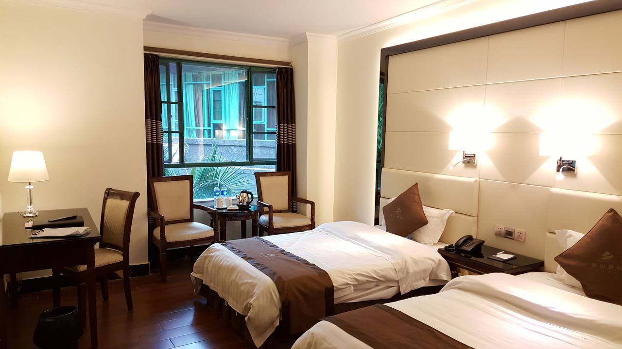 Grand Villa hotel Guangzhou Exteriör bild