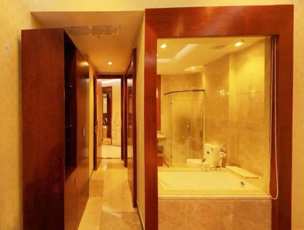 Grand Villa hotel Guangzhou Exteriör bild