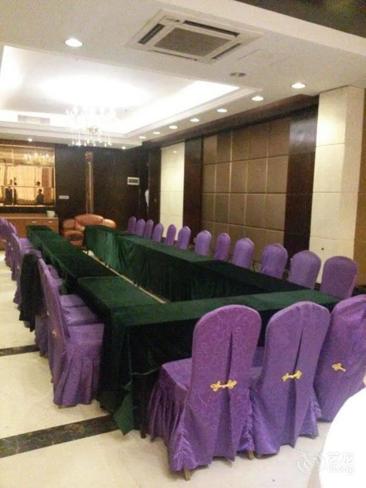 Grand Villa hotel Guangzhou Exteriör bild