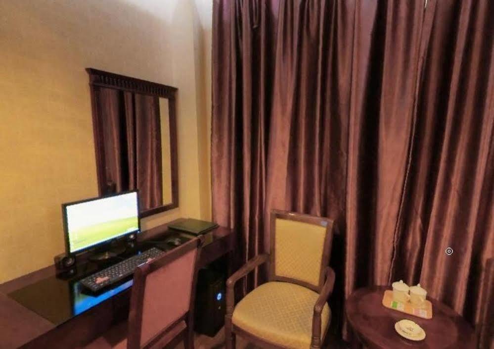 Grand Villa hotel Guangzhou Exteriör bild